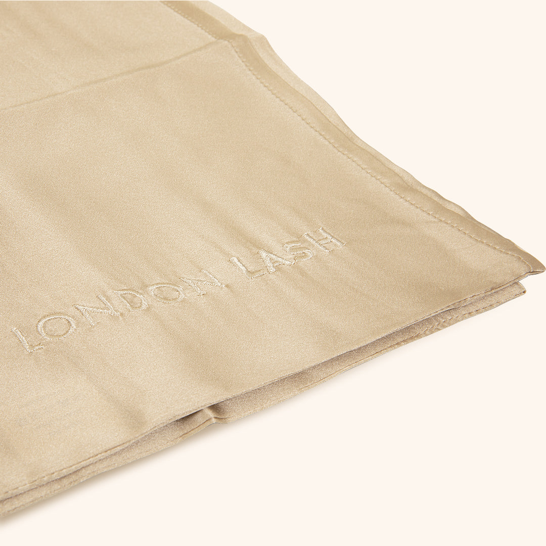 Funda de Almohada de Seda Beige London Lash